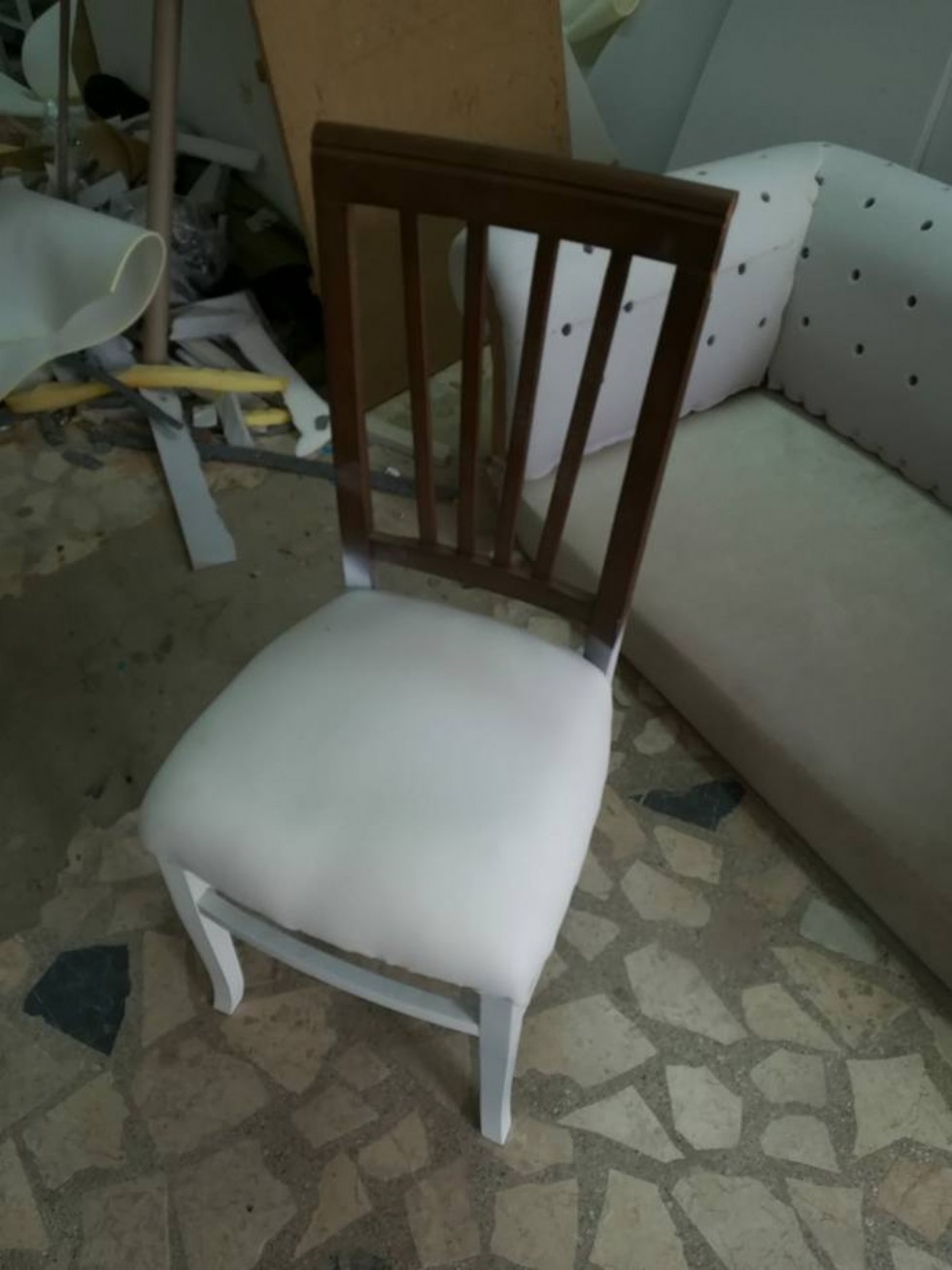 Sandalye Tamiri Ve Kumaş Değişimi